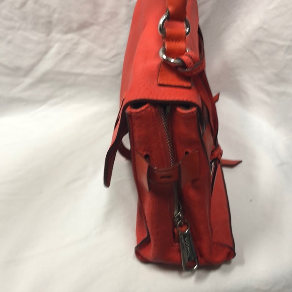 Chic Orange Leather Tote Bag - Picture 5 of 8